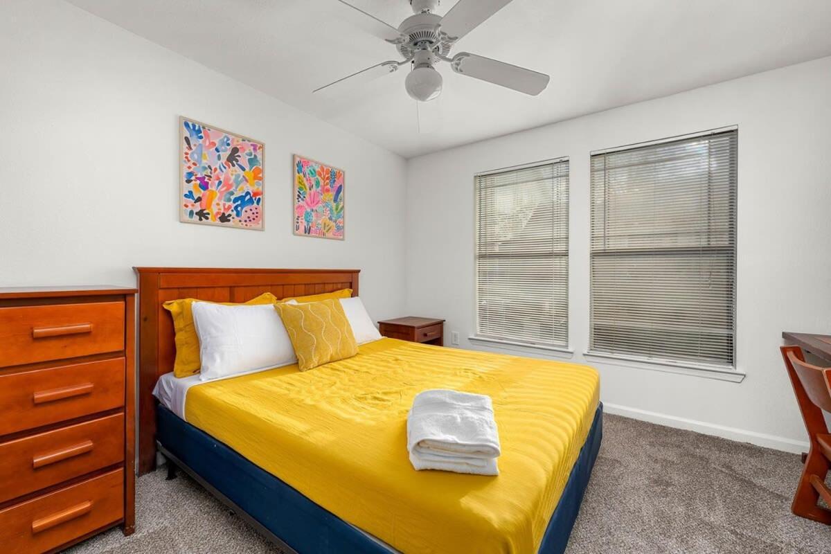 Villa 4Bd 2 Mi To Usf Free Pool + 24 Hour Gym Tampa Esterno foto