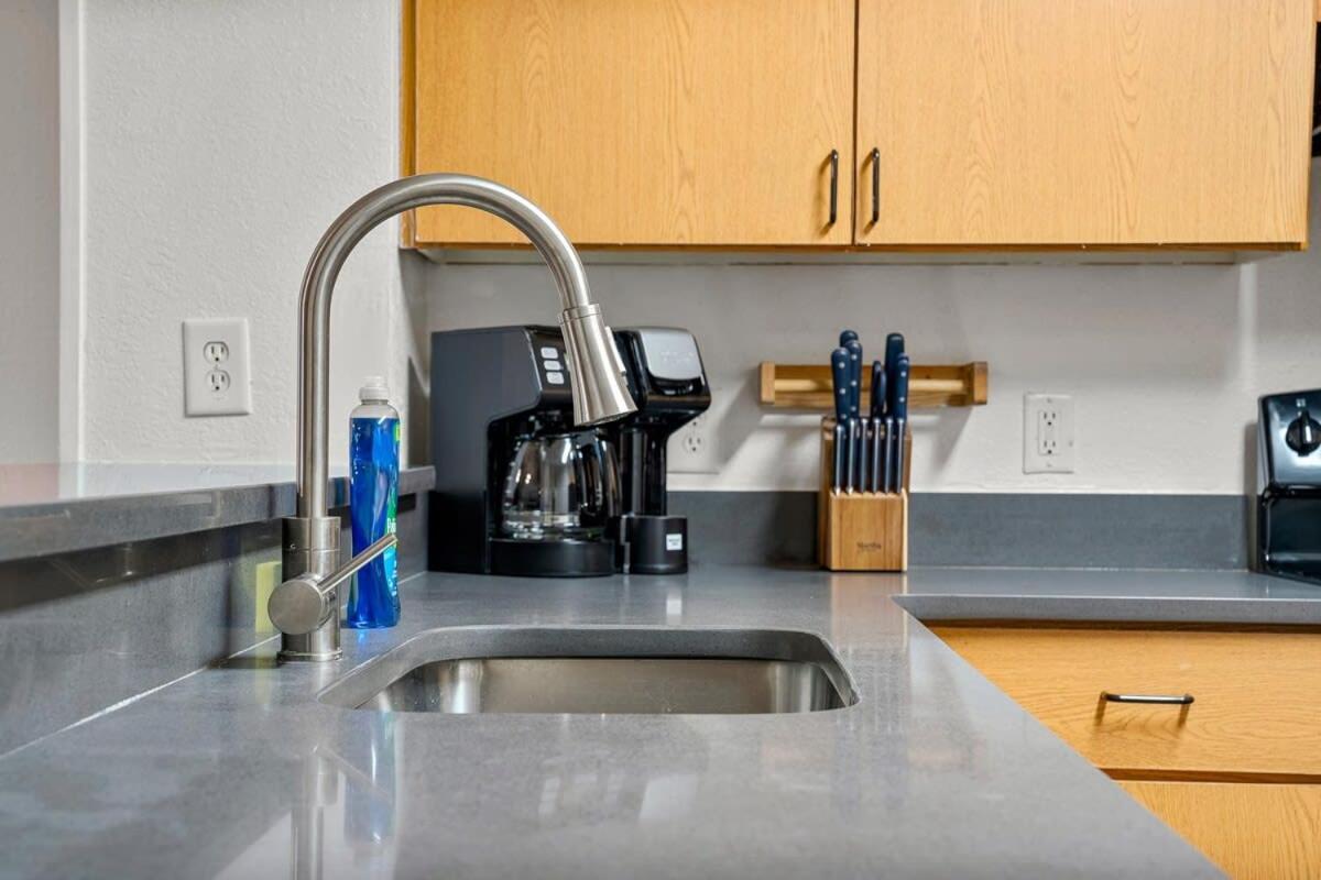 Villa 4Bd 2 Mi To Usf Free Pool + 24 Hour Gym Tampa Esterno foto