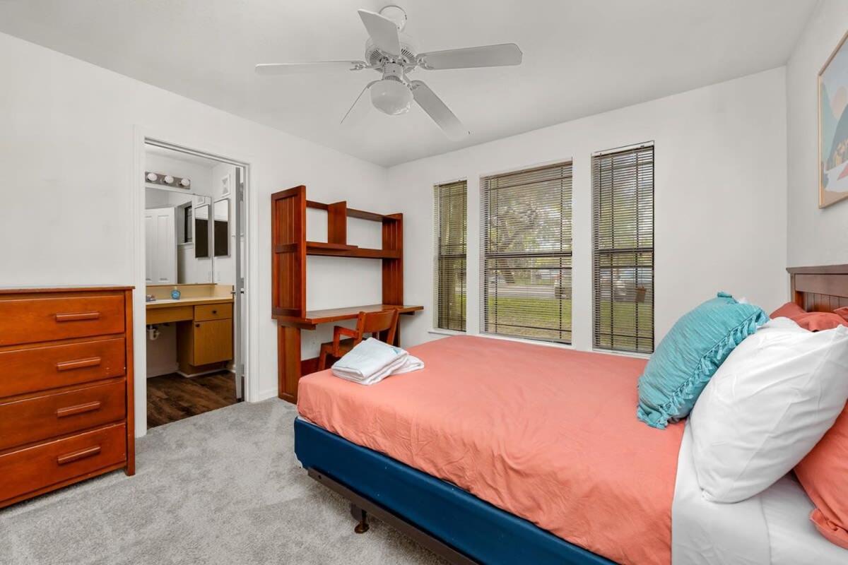 Villa 4Bd 2 Mi To Usf Free Pool + 24 Hour Gym Tampa Esterno foto