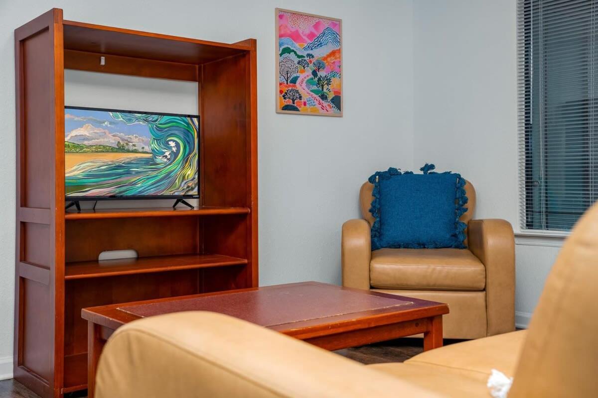 Villa 4Bd 2 Mi To Usf Free Pool + 24 Hour Gym Tampa Esterno foto