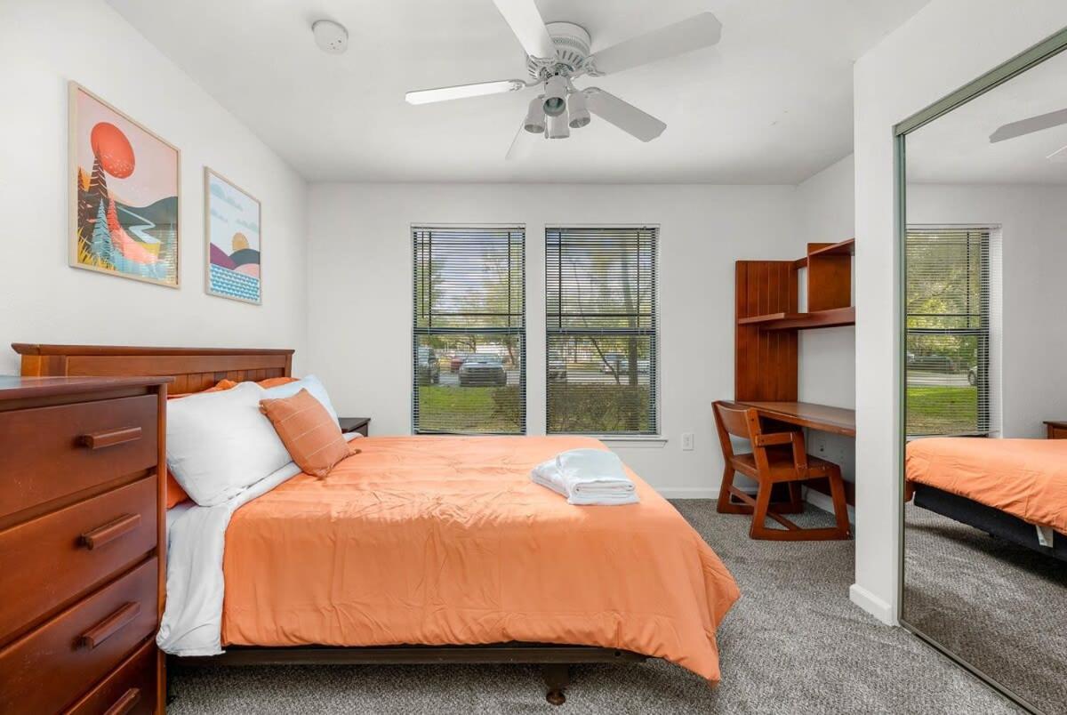 Villa 4Bd 2 Mi To Usf Free Pool + 24 Hour Gym Tampa Esterno foto
